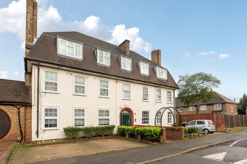 Property photo 1 of 12 1538390-1-1A15Ef7...