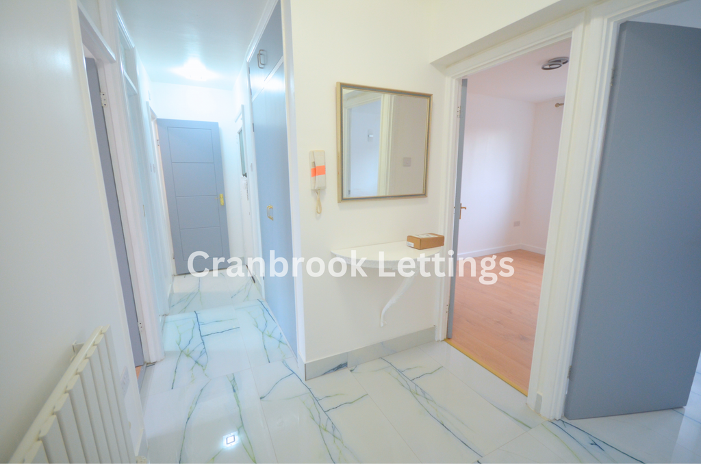 Property photo 3 of 12 Gallery