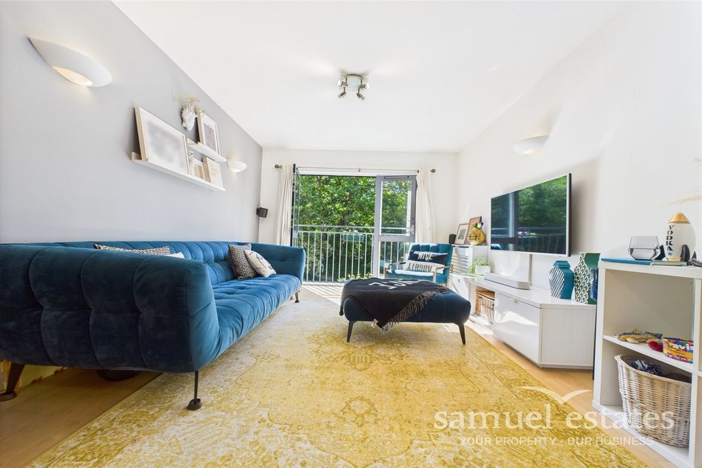 Property photo 1 of 12 Living Area