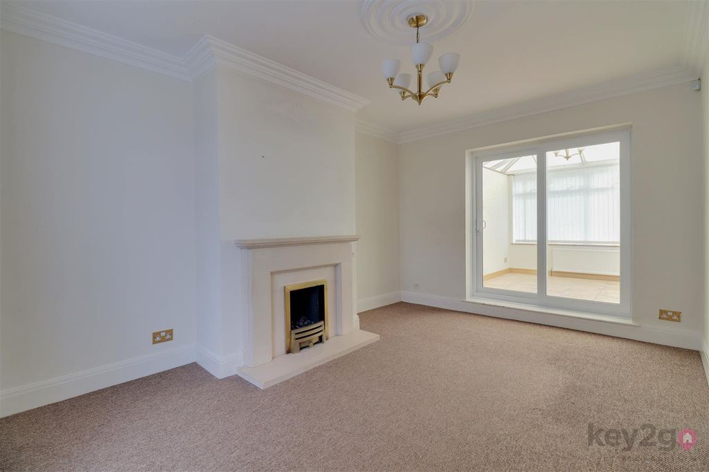 Property photo 2 of 19 Img_3003-Img_3005.Jpg