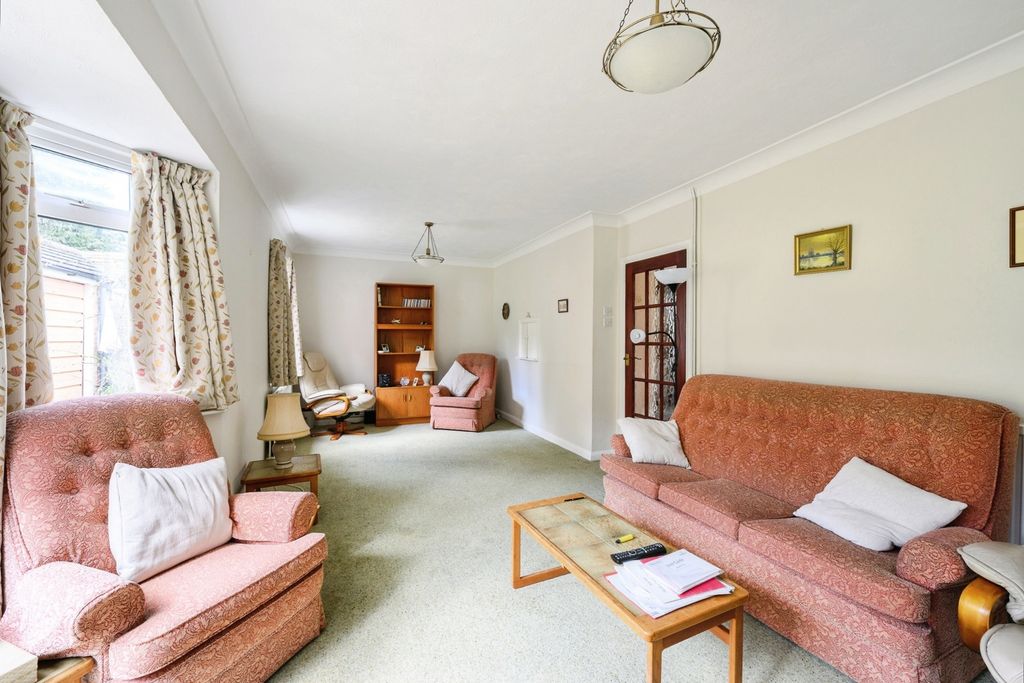 Property photo 3 of 19 Pbox-Img.Jpg