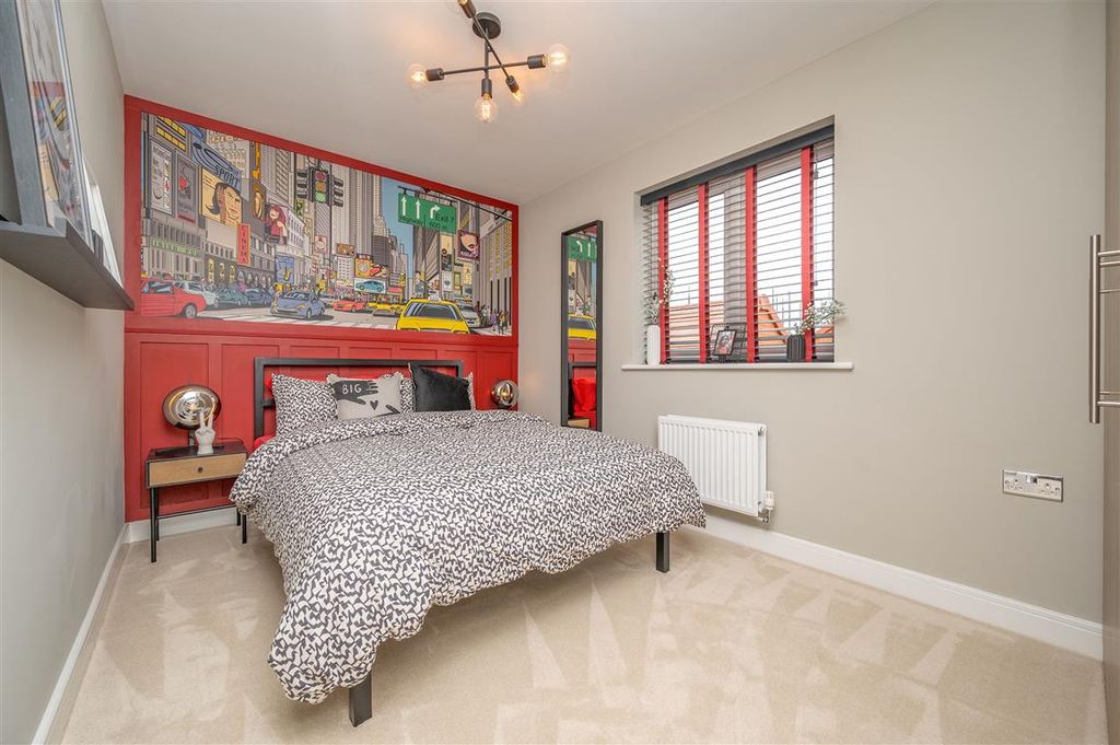Property photo 3 of 4