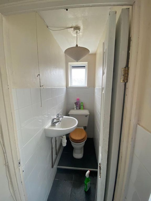 Additional image 7 of 3 bed end terrace house to rentCollins Terrace, Treforest, Pontypridd CF37