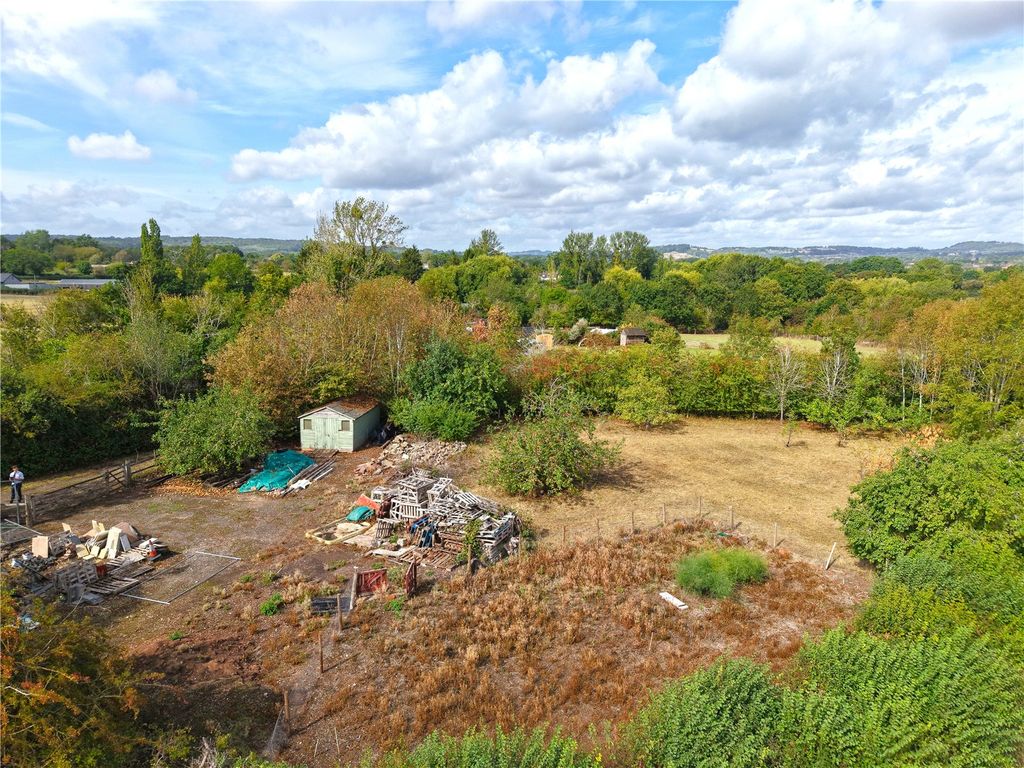 Property photo 3 of 11 Picture No. 20