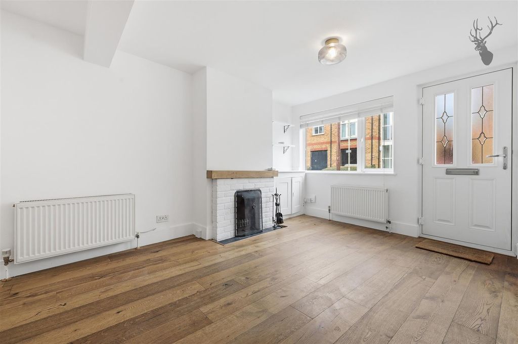 Property photo 2 of 15