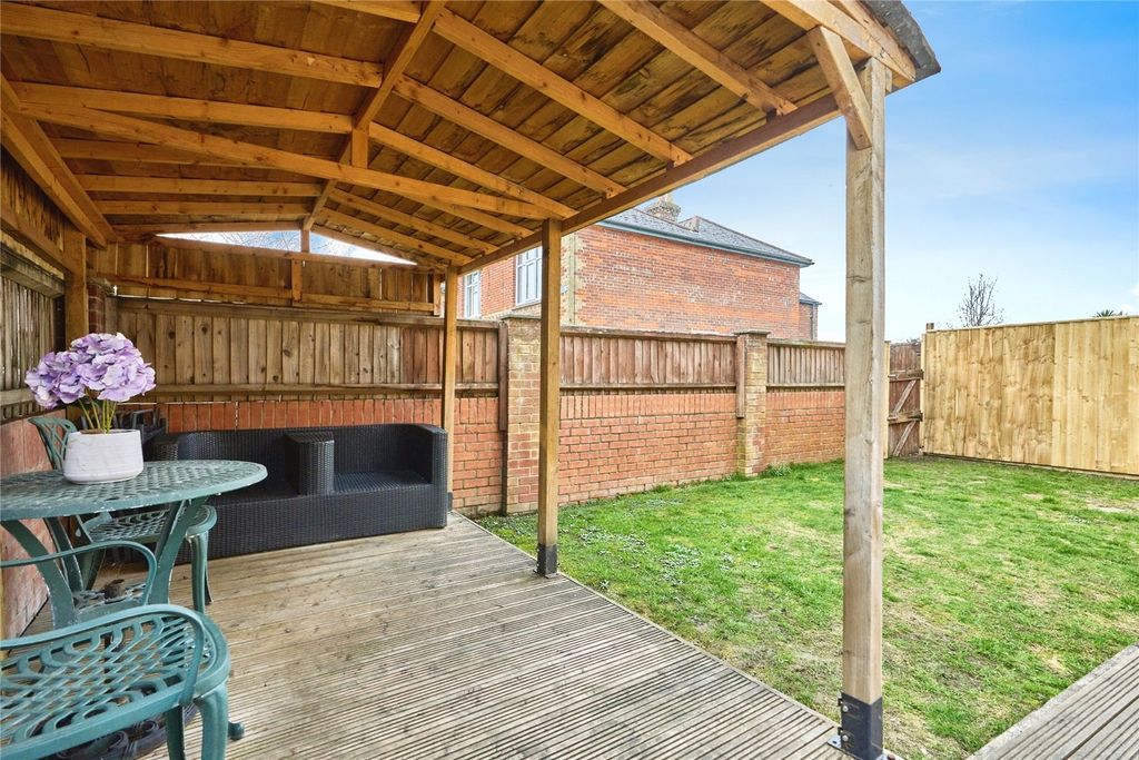 Property photo 2 of 15 Picture No. 15