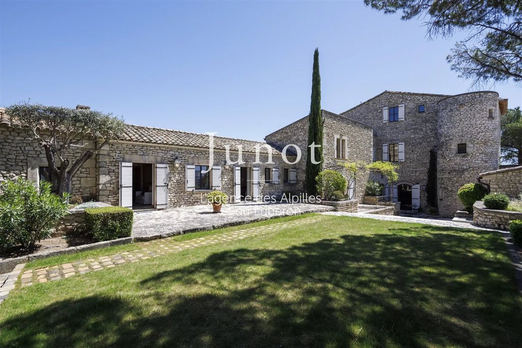 Property photo 3 of 39