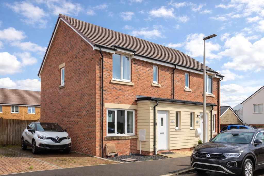 Property photo 1 of 13 Picture No. 02