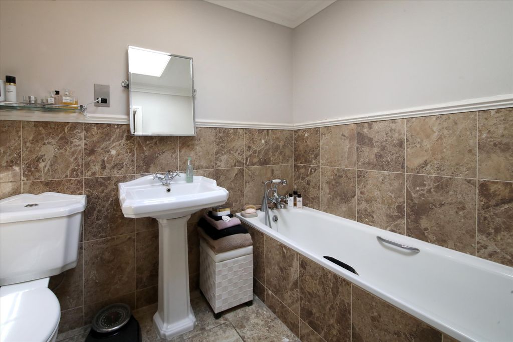 Additional image 14 of 4 bed semi-detached house for saleWoodcote Road, Epsom, Surrey KT18