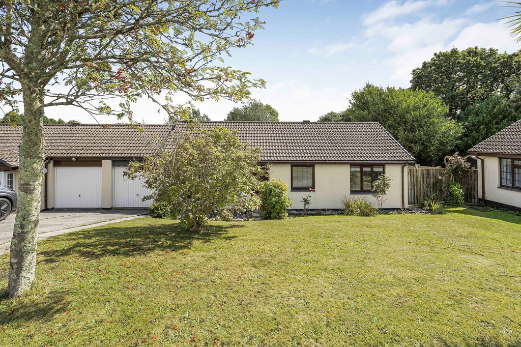 Property photo 1 of 21