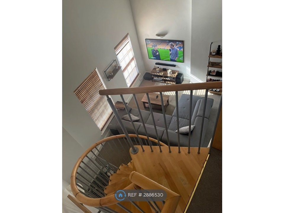 Property photo 3 of 9