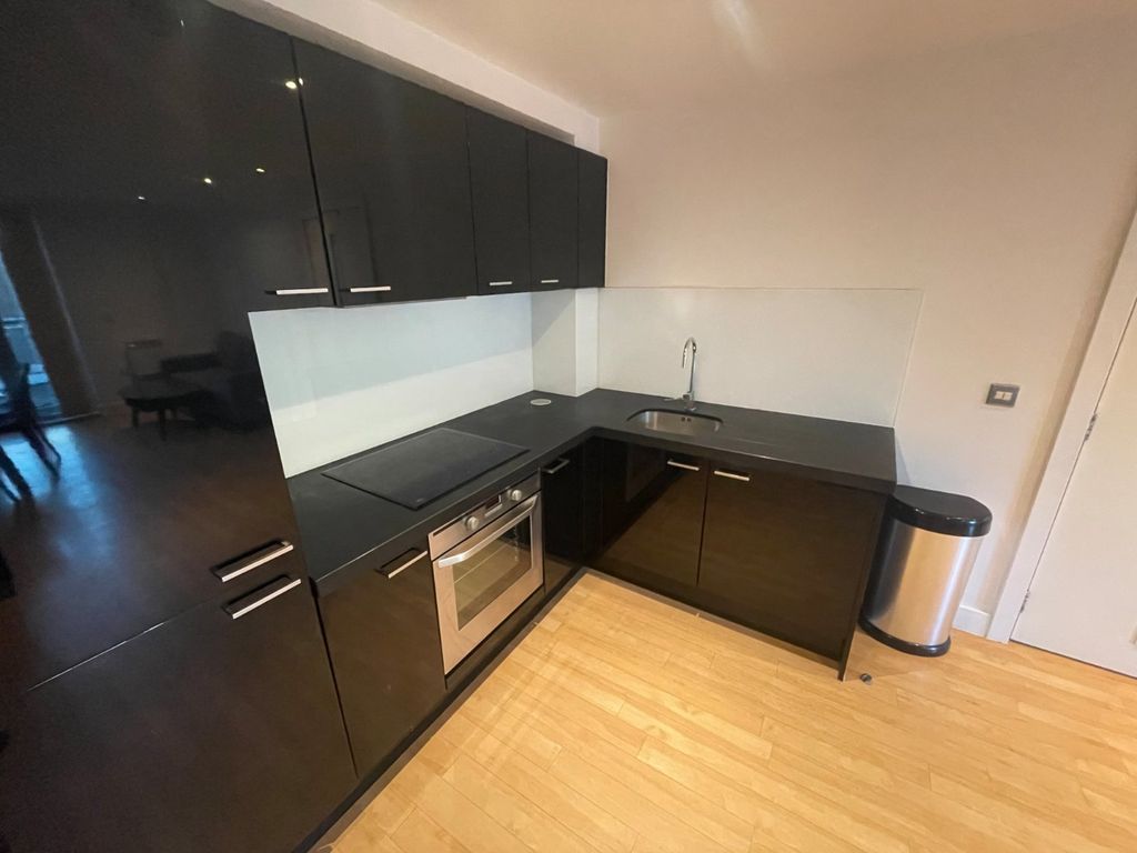 Property photo 3 of 6 Picture No. 04