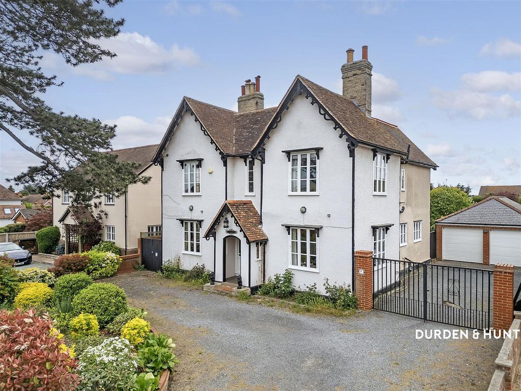 Property photo 2 of 34 London Road