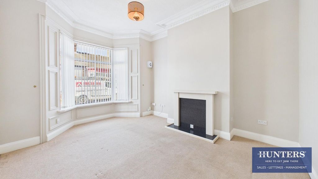 Property photo 3 of 14 Bedroom 1