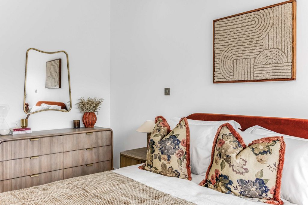 Property photo 3 of 9 Picture No. 21