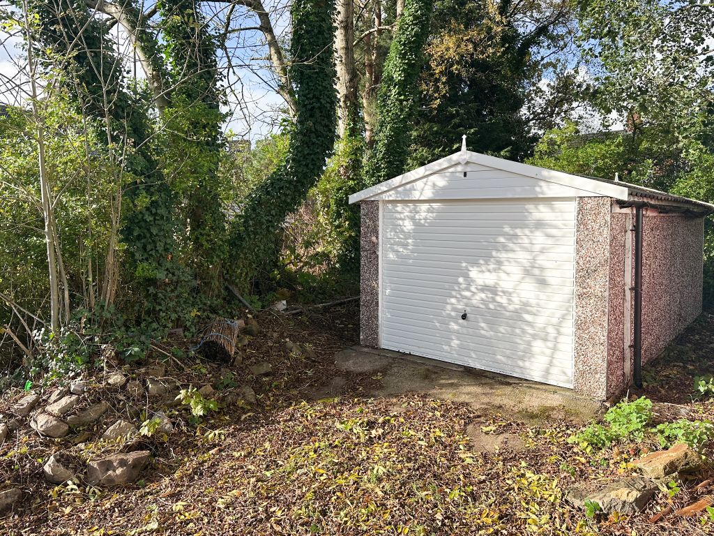 Property photo 2 of 3 Photograph 2