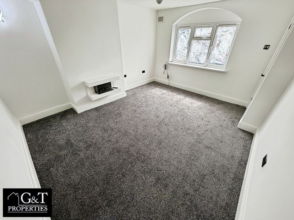 Property photo 2 of 15 Reception Room