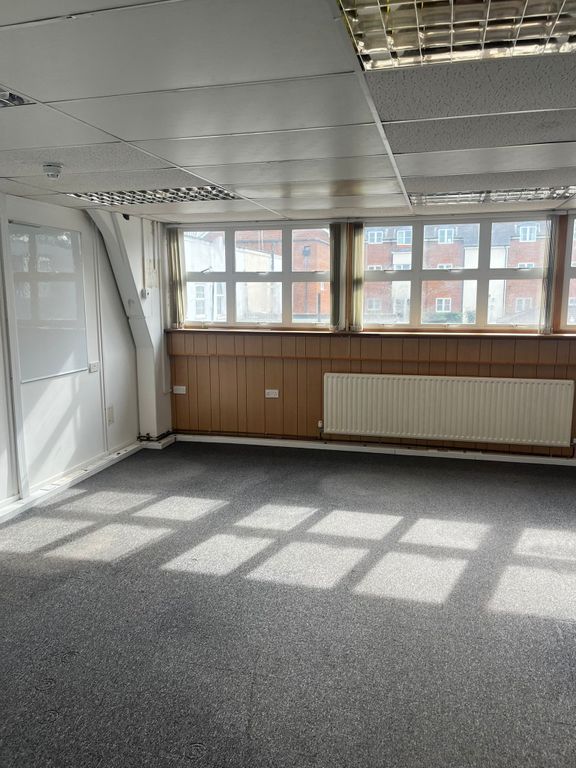 Property photo 2 of 3