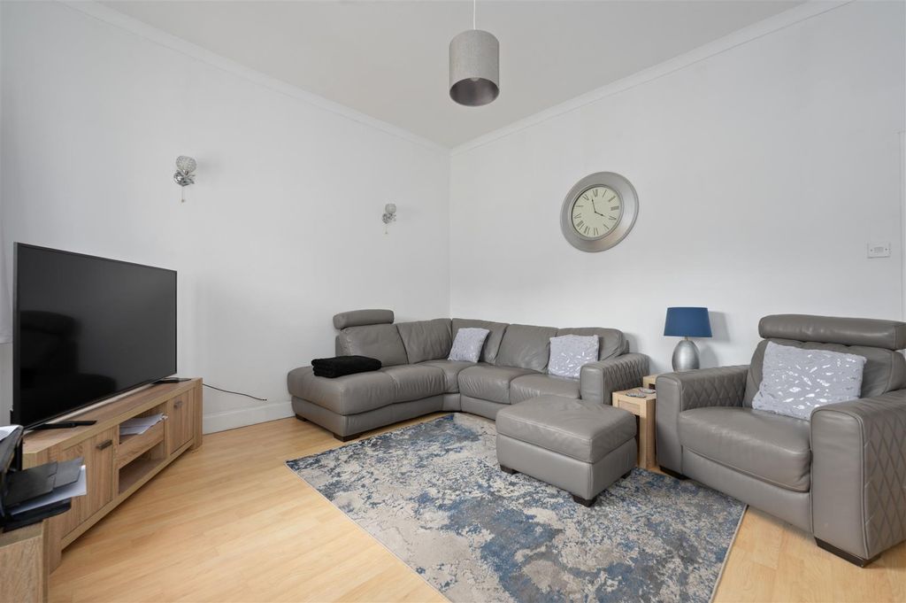 Property photo 3 of 20 55Cocklawstreet009.Jpg