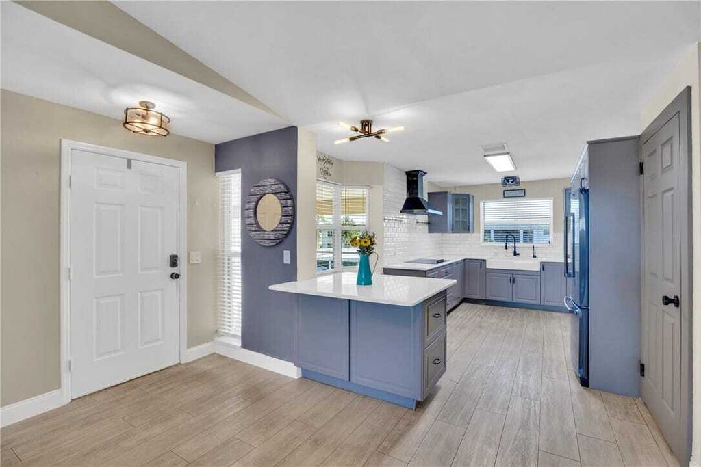 Property photo 3 of 29 <Alttext/>