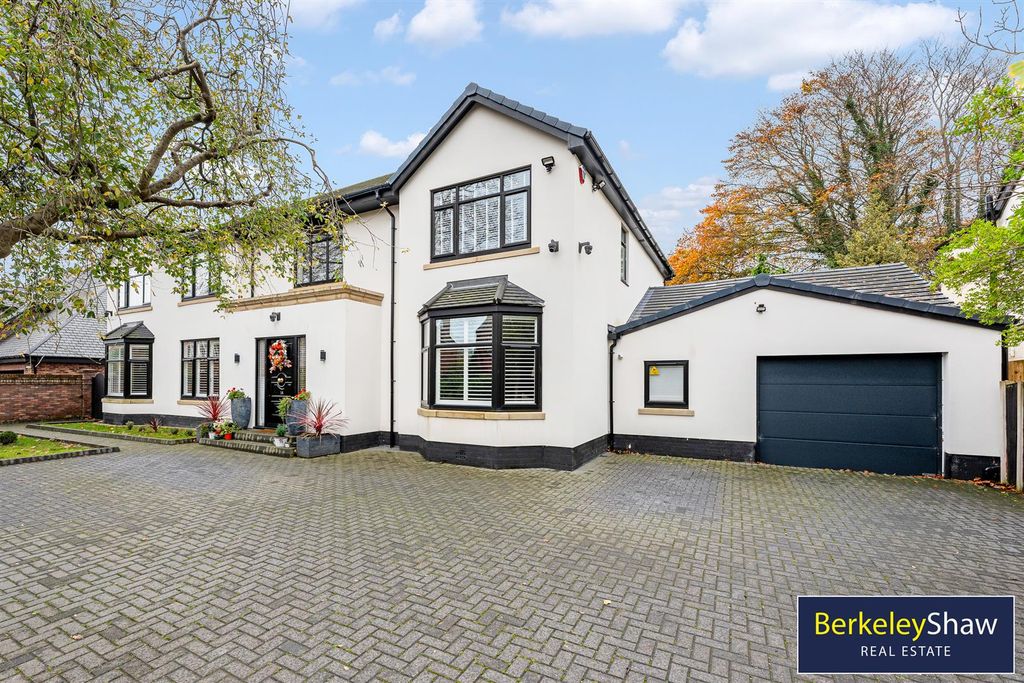 Property photo 1 of 75 Derby Avenue Formby-3.Jpg