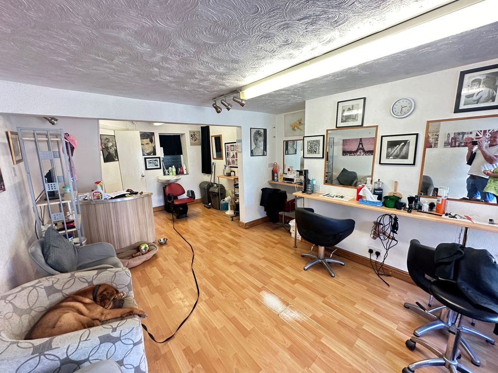 Property photo 2 of 2