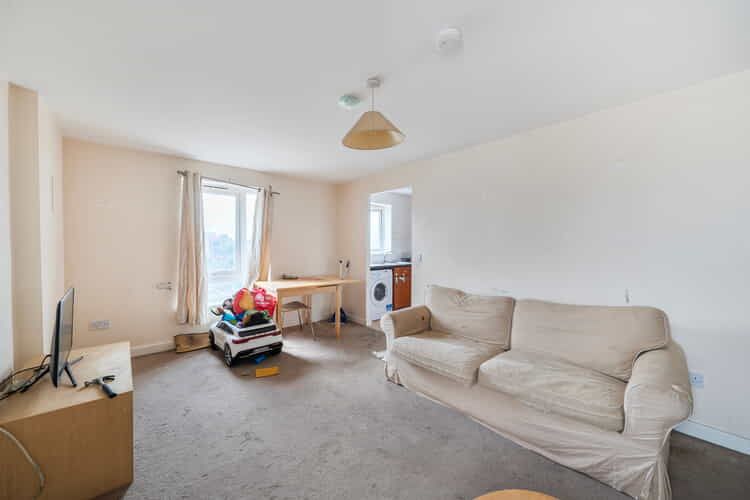 Property photo 2 of 13
