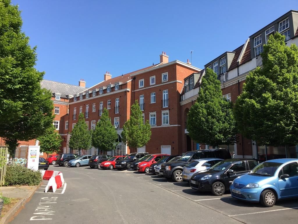 Property photo 1 of 9