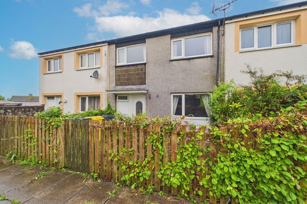 Property photo 2 of 16