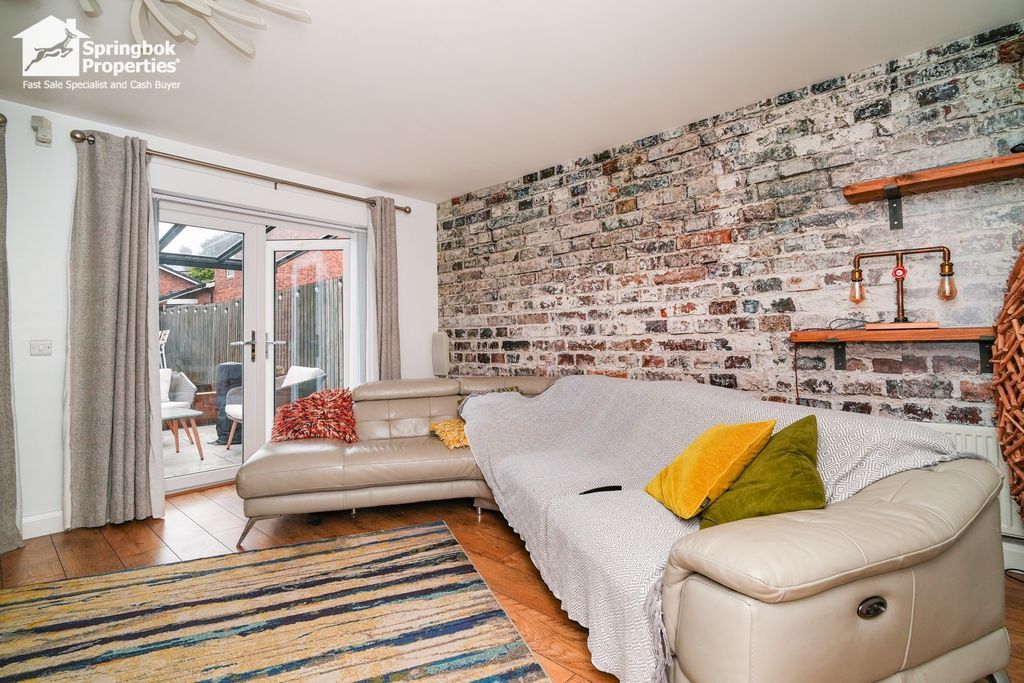 Property photo 2 of 19 1