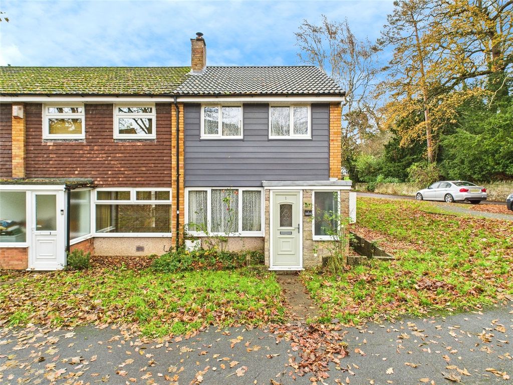 Property photo 2 of 25 Picture No. 29