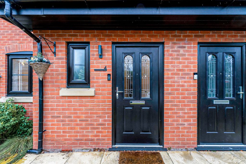 Property photo 2 of 57