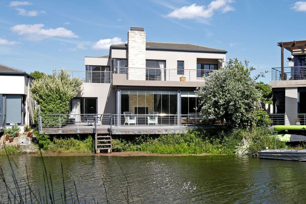 Property photo 2 of 57 1TV1684937