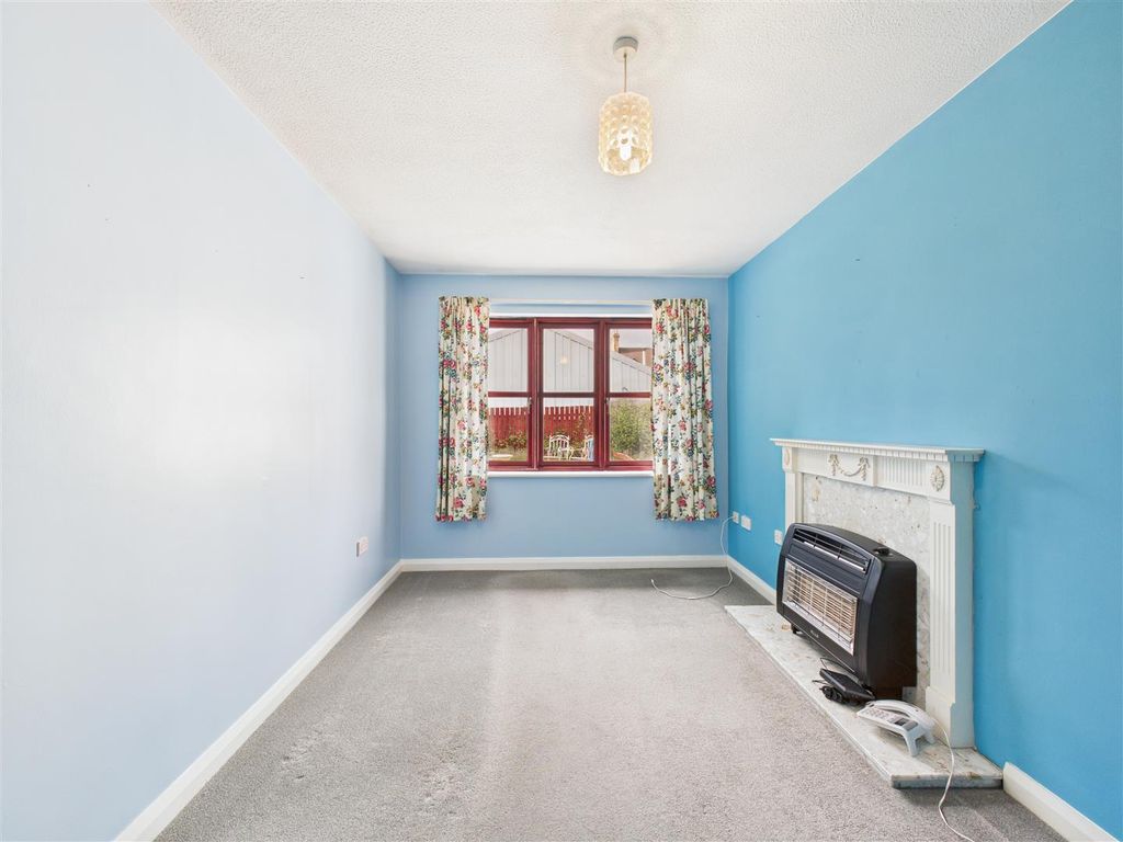 Property photo 3 of 9 Cam05193G0-Pr0043-Still007.Jpg