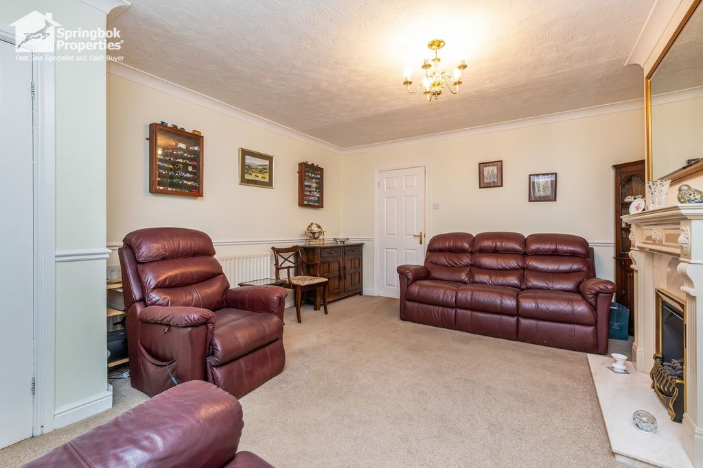 Property photo 3 of 11 Image 3