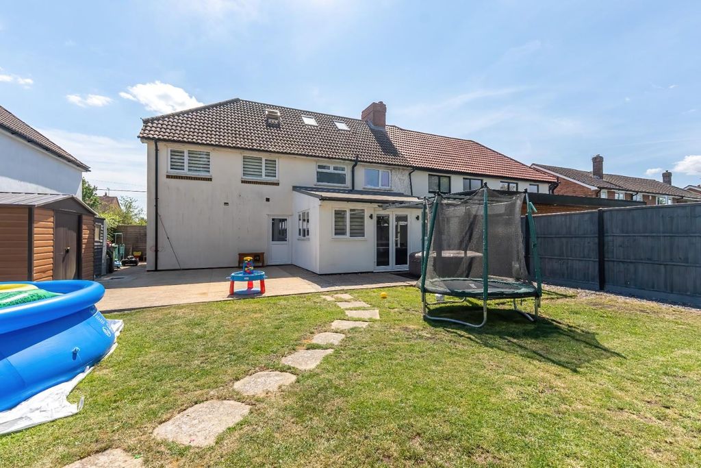 Property photo 1 of 21