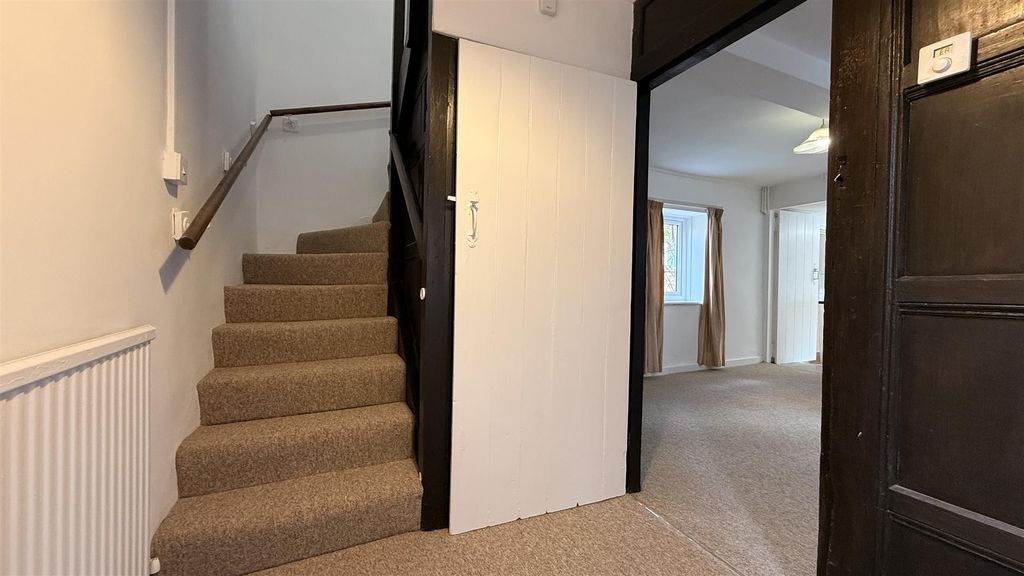 Property photo 2 of 10 Img_9318.Jpg