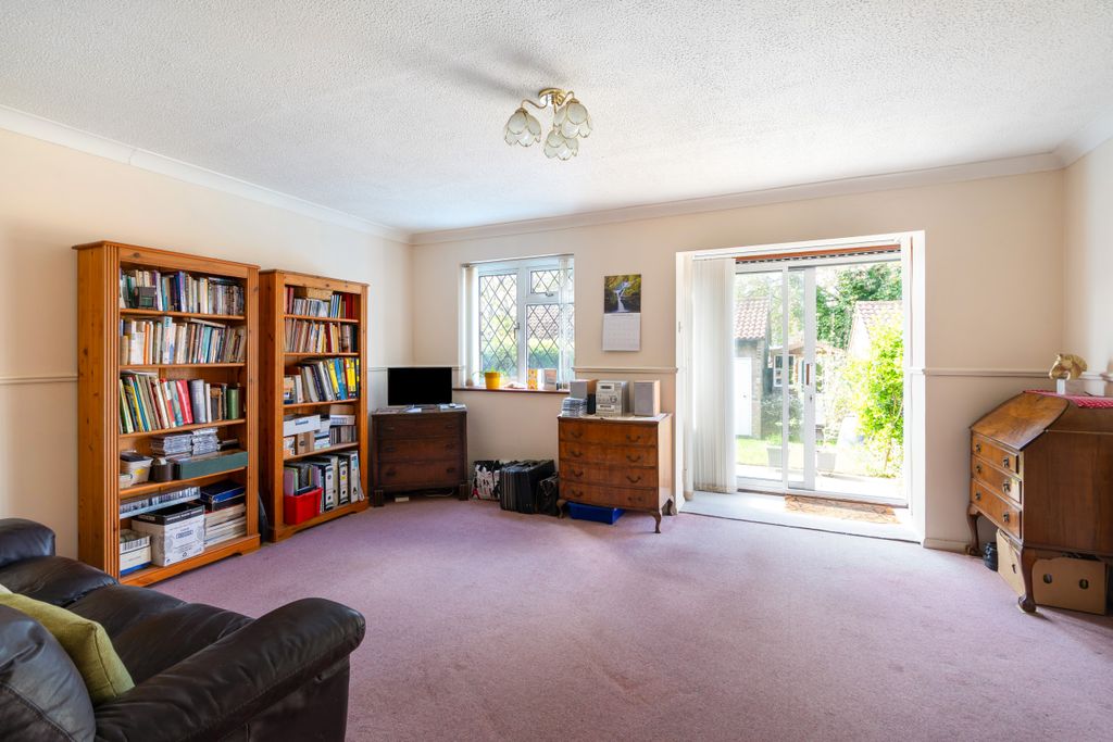 Property photo 2 of 10