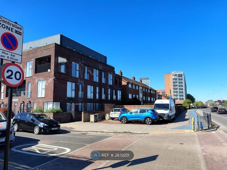 Property photo 3 of 15