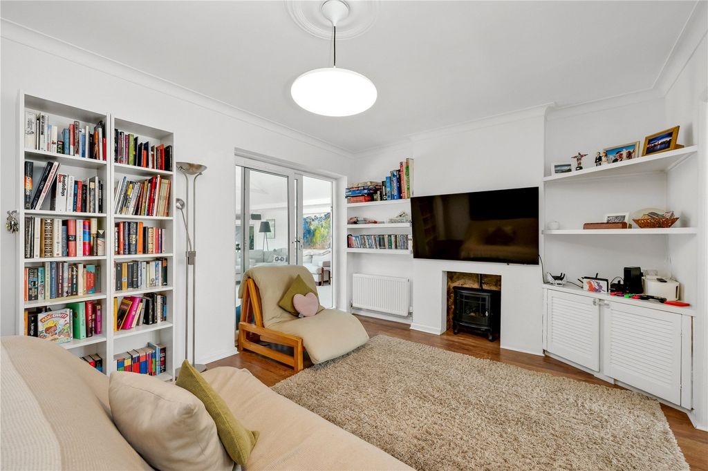 Property photo 2 of 19 Reception Room
