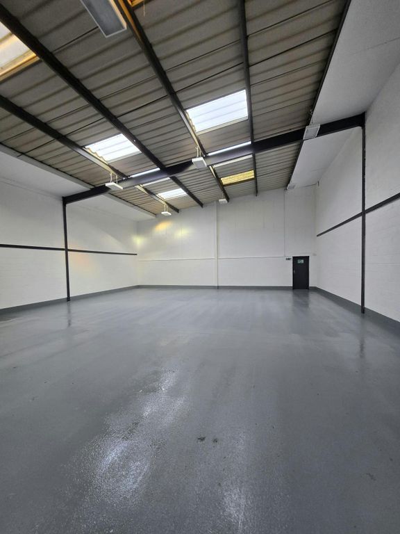 Property photo 3 of 4 1000019730.Jpg