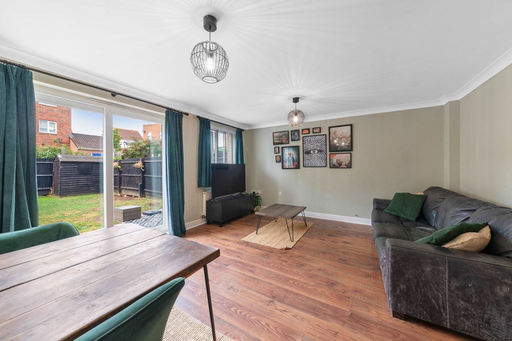 Property photo 1 of 20