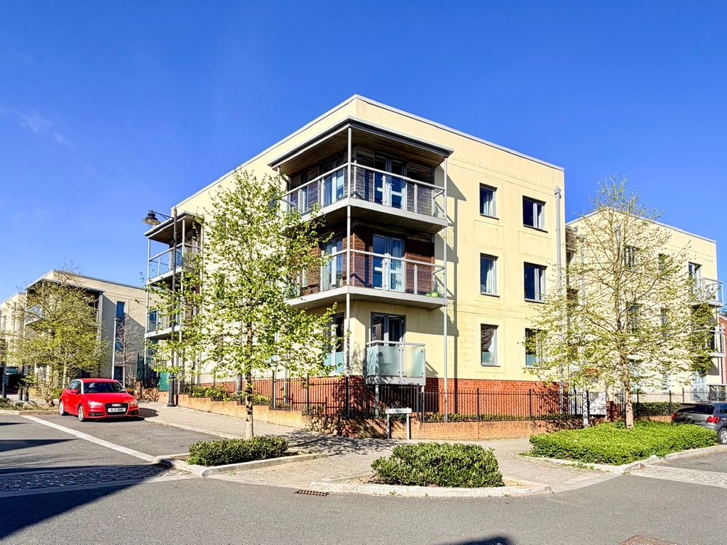 Property photo 1 of 8 Img_2523