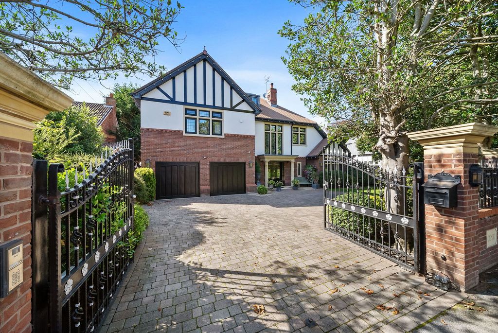 Property photo 1 of 48