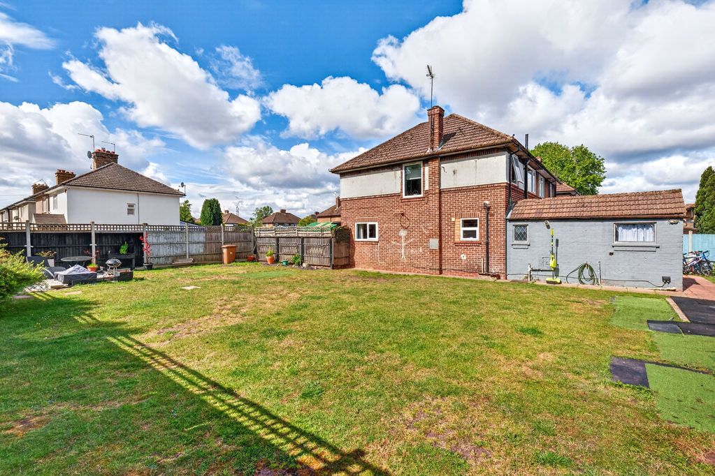 Property photo 2 of 19 Photo 11