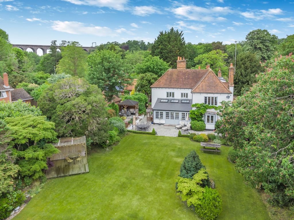 Property photo 1 of 22 Picture No. 32