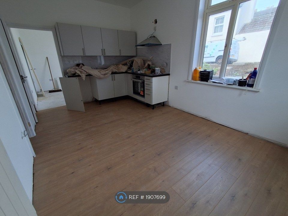 Property photo 2 of 2
