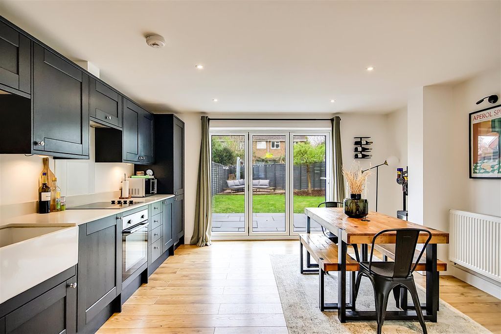 Property photo 2 of 17 Img_1703-Img_1705.Jpg