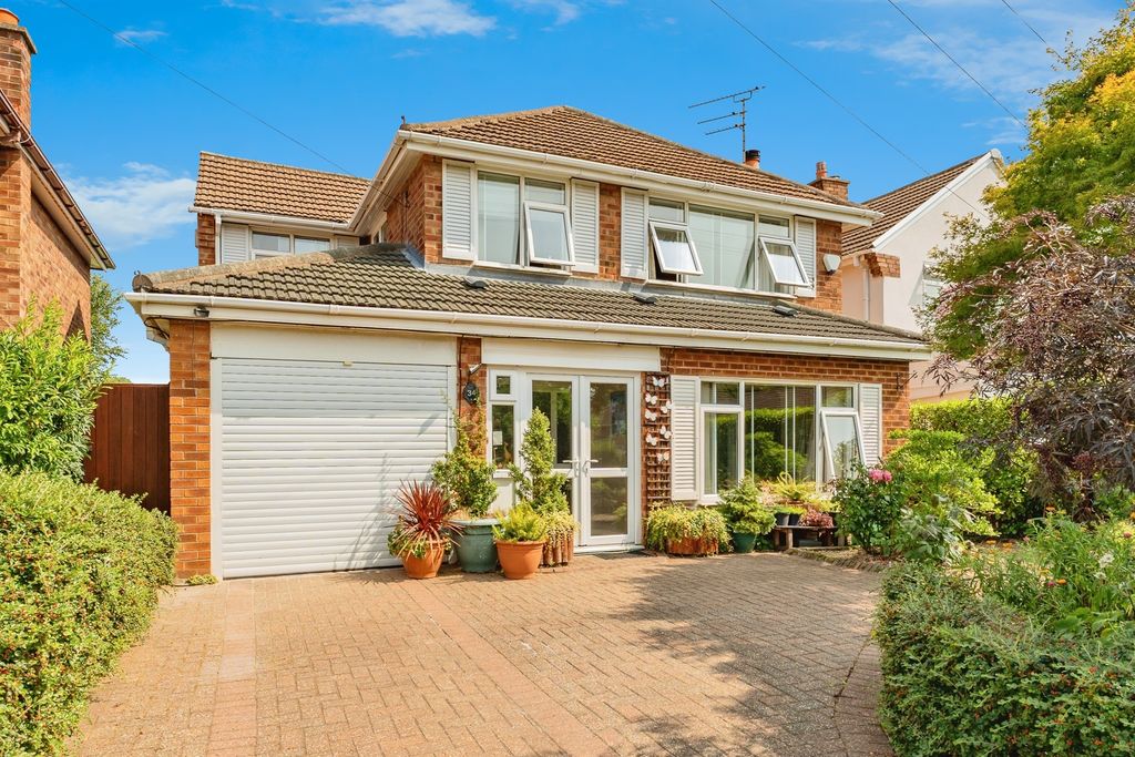 Property photo 1 of 17
