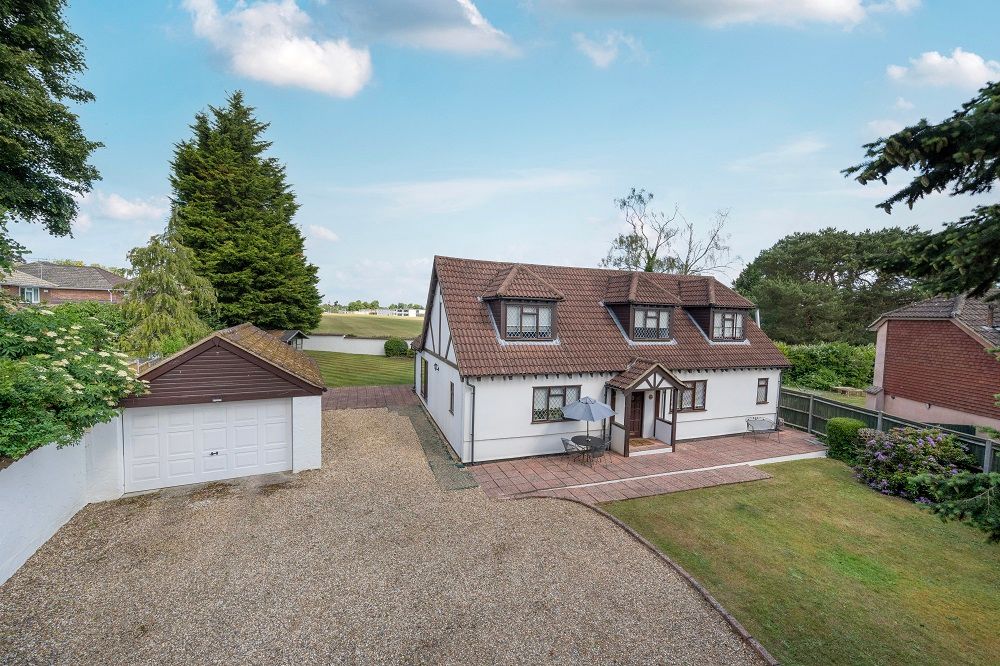 Property photo 1 of 24